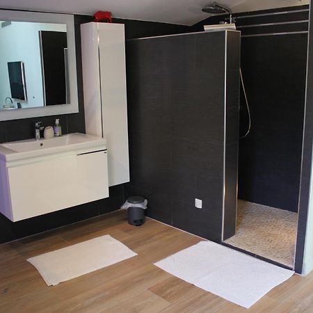 Bed and Breakfast Mas Paloma Rognonas Екстер'єр фото