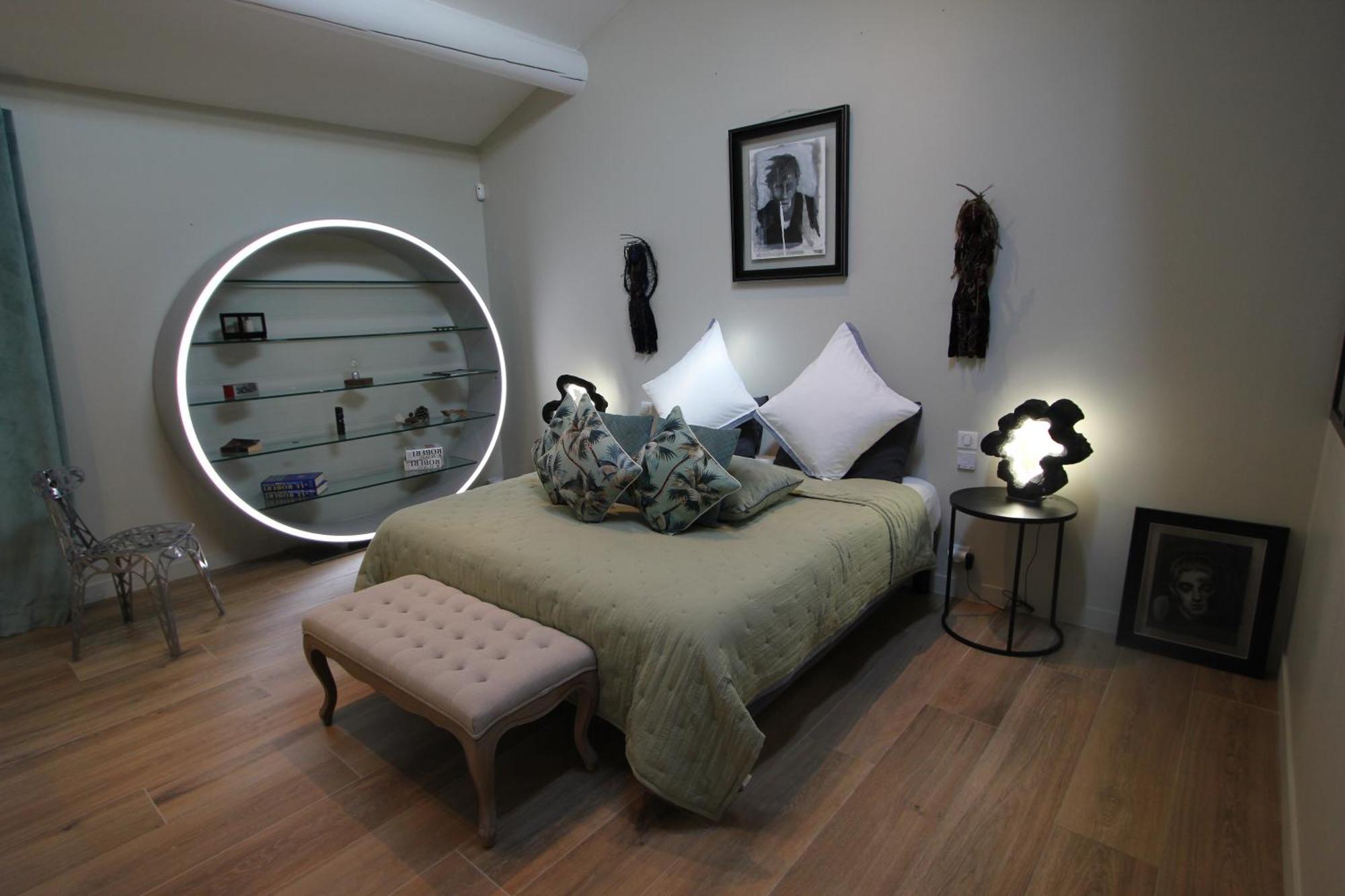 Bed and Breakfast Mas Paloma Rognonas Екстер'єр фото